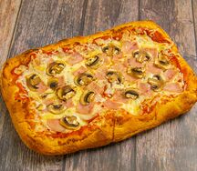Римская Пицца с ветчиной и грибами