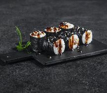 Маки Унаги