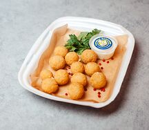 Сырные шарики с моцареллой