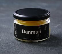 Данмуджи (단무지)