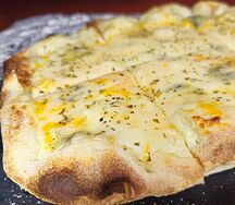 Пицца римская 4 сыра