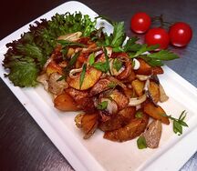 Деревенский картофель с грибами