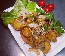 Деревенский картофель с цыпленком
