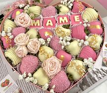 Сердце с клубникой в шоколаде Маме