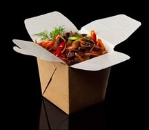 Гречневая лапша с овощами и креветками