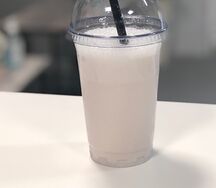 Коктейль молочный