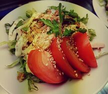 С копчёной куриной грудкой