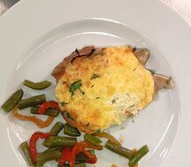 Свинина, запеченная с овощами