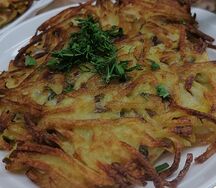Картофельная оладья с мясом