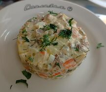 Оливье с курицей