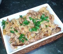 Жареный картофель со свининой