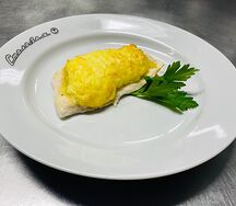 Свинина, запеченная с ананасом