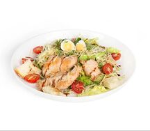 Салат Цезарь с курицей 
