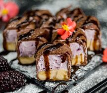 Сладкий ролл Черника