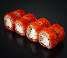 Калифорния с сыром, крабом и авокадо