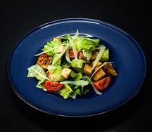 Цезарь с курицей