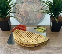 Закрытая пицца с грибами