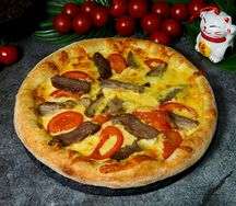 Пицца с шашлыком из свинины