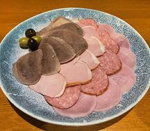Мясная нарезка