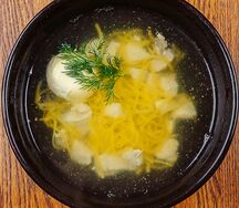 Куриный бульон с вермишелью