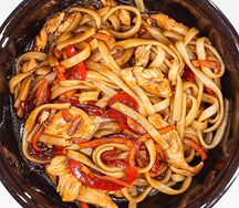 Лапша Удон с курицей и овощами