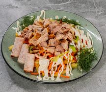 Шаурма в коробке с курицей