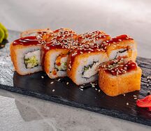 Жареный с креветкой