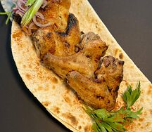 Куриные крылья с аджикой