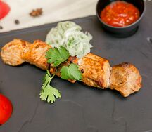 Шашлык из cвинoй шейки в сливочном соусе