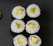 Маки с авокадо
