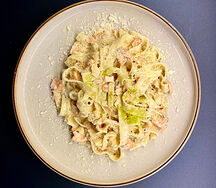 Феттуччине с лососем