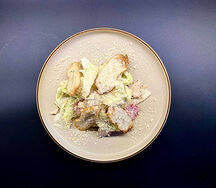 Цезарь с курицей