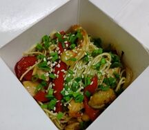 Wok с морепродуктами