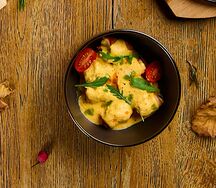 Куриные рулеты с беконом и сыром