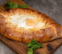 Хачапури по-аджарски