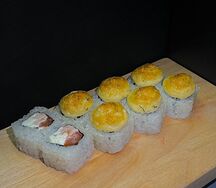 Запечённый ролл с курицей