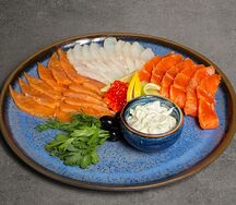 Ассорти из благородных рыб слабой соли