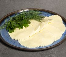 Брынза со свежей зеленью