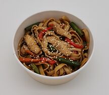 Удон с курицей