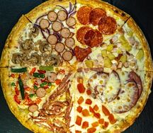 Пицца 8 вкусов 40 см
