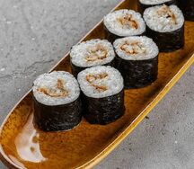 Ролл с угрем