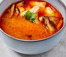 Суп Том ям с курицей