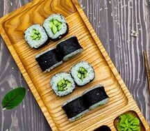 Маки с огурцом