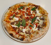 Пицца мясная