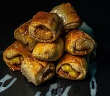 Мини-рулетики с бананом и корицей