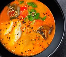 Том ям с курицей