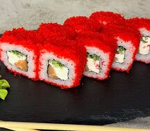 Калифорния с лососем