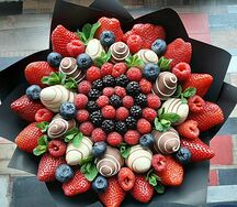 Букет из клубники в шоколаде Елизавета