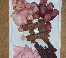 Мясная нарезка