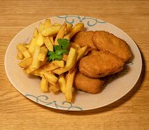 Наггетсы из курочки с картошкой фри